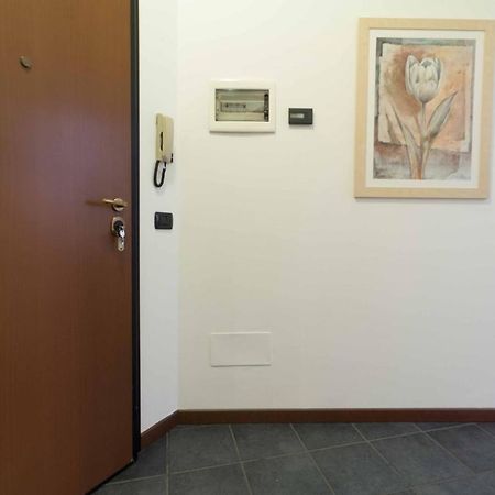 Galleria Roma Apartment - Affitti Brevi Italia Леко Екстериор снимка