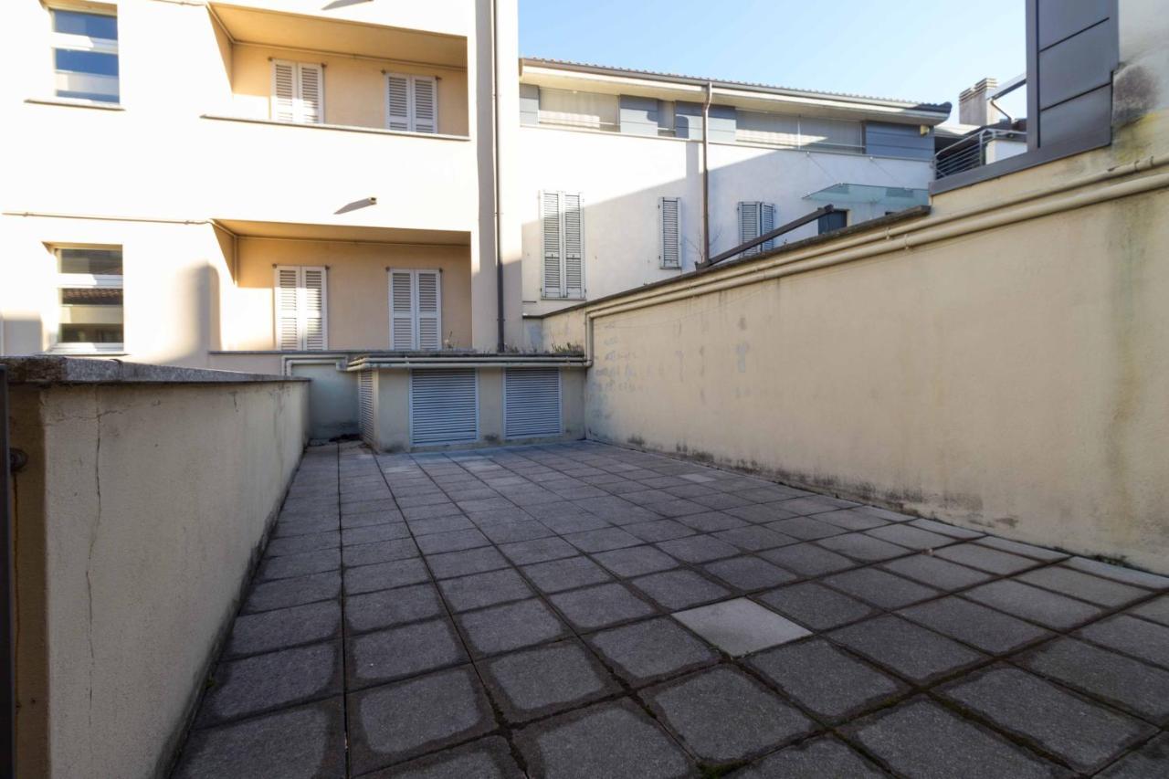 Galleria Roma Apartment - Affitti Brevi Italia Леко Екстериор снимка