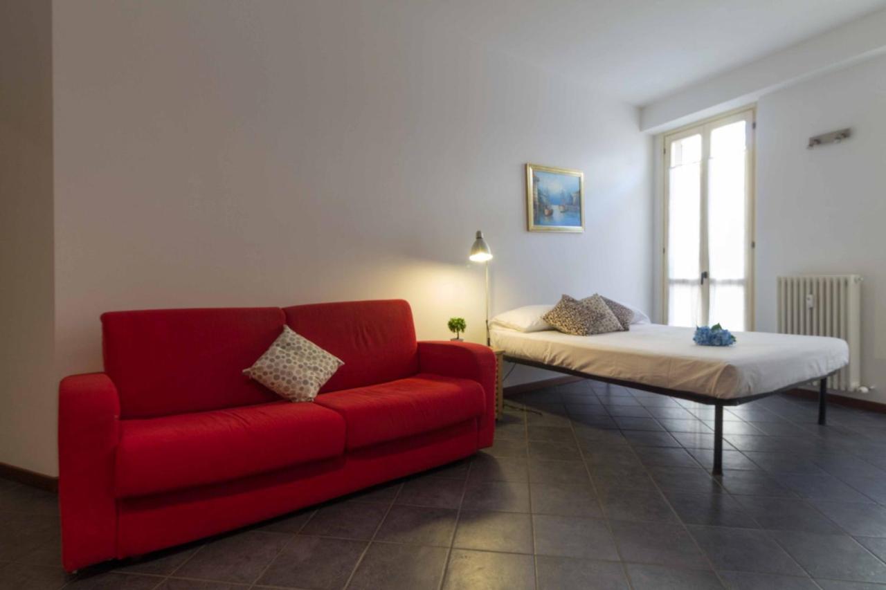 Galleria Roma Apartment - Affitti Brevi Italia Леко Екстериор снимка